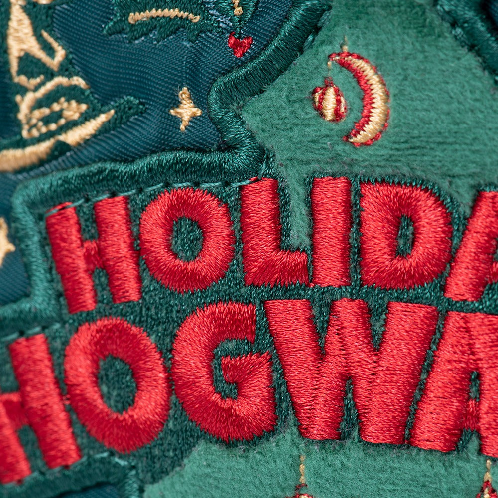 The Wizarding World of Harry Potter™ Holidays at Hogwarts™ Lug Skeeter Bag-6