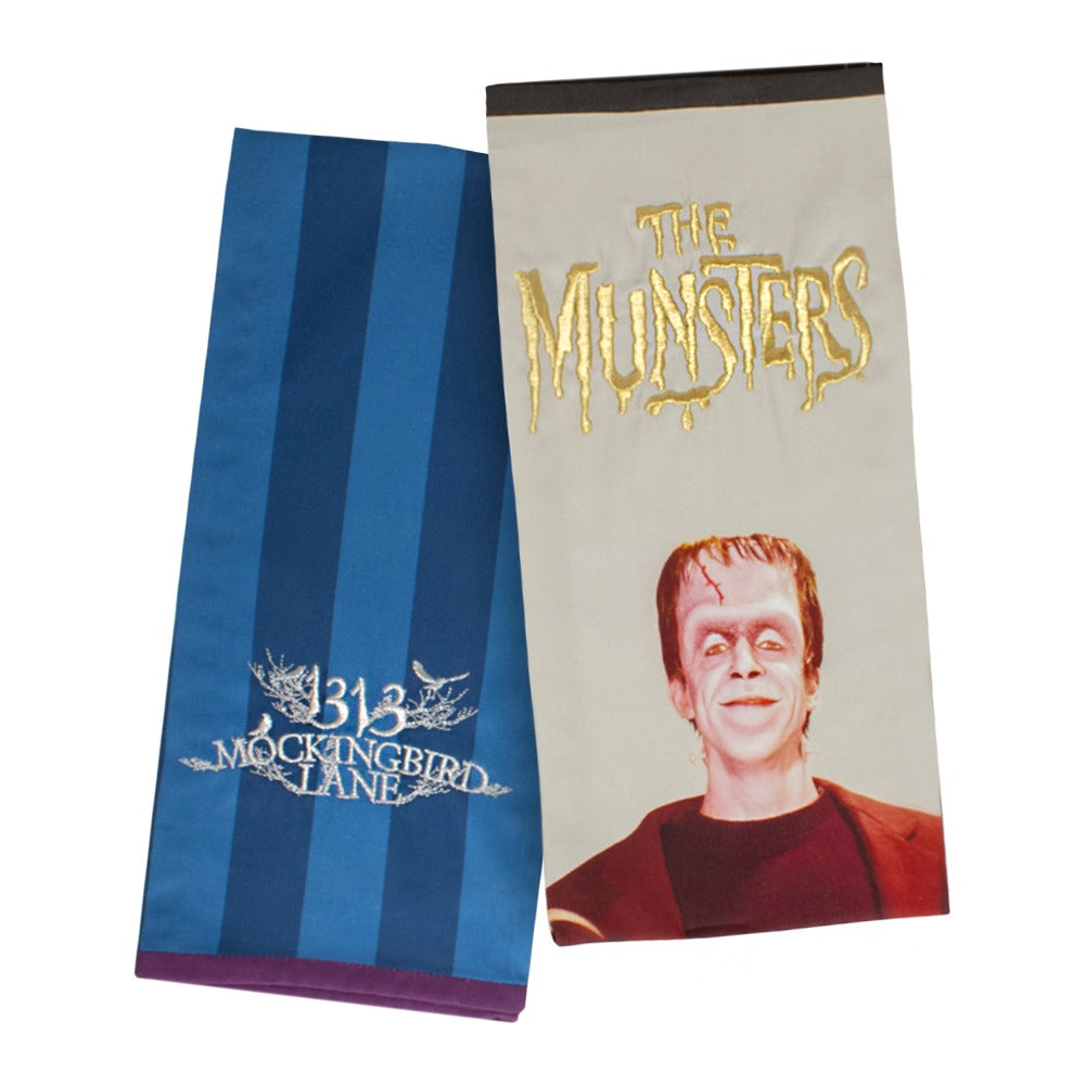 The Munsters Towel Set