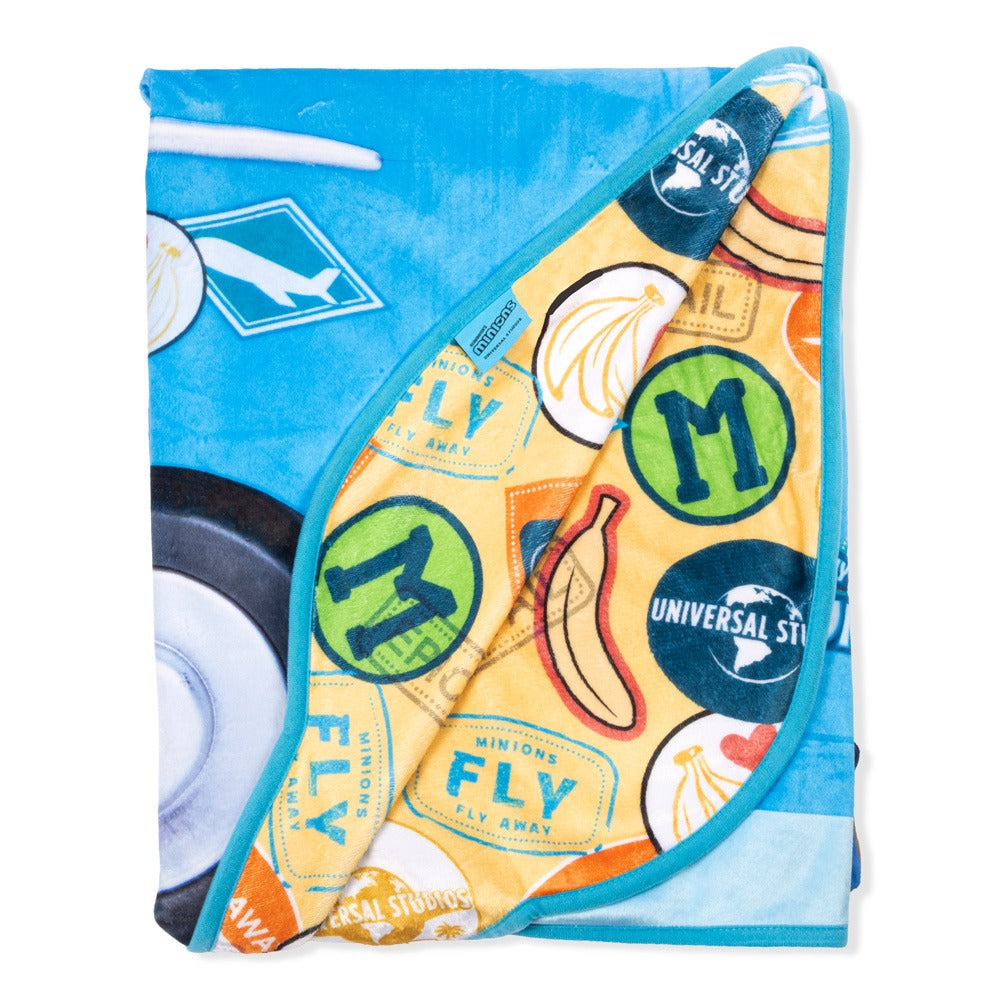 Despicable Me Minions & Popcorn Car Shaped Blanket-4