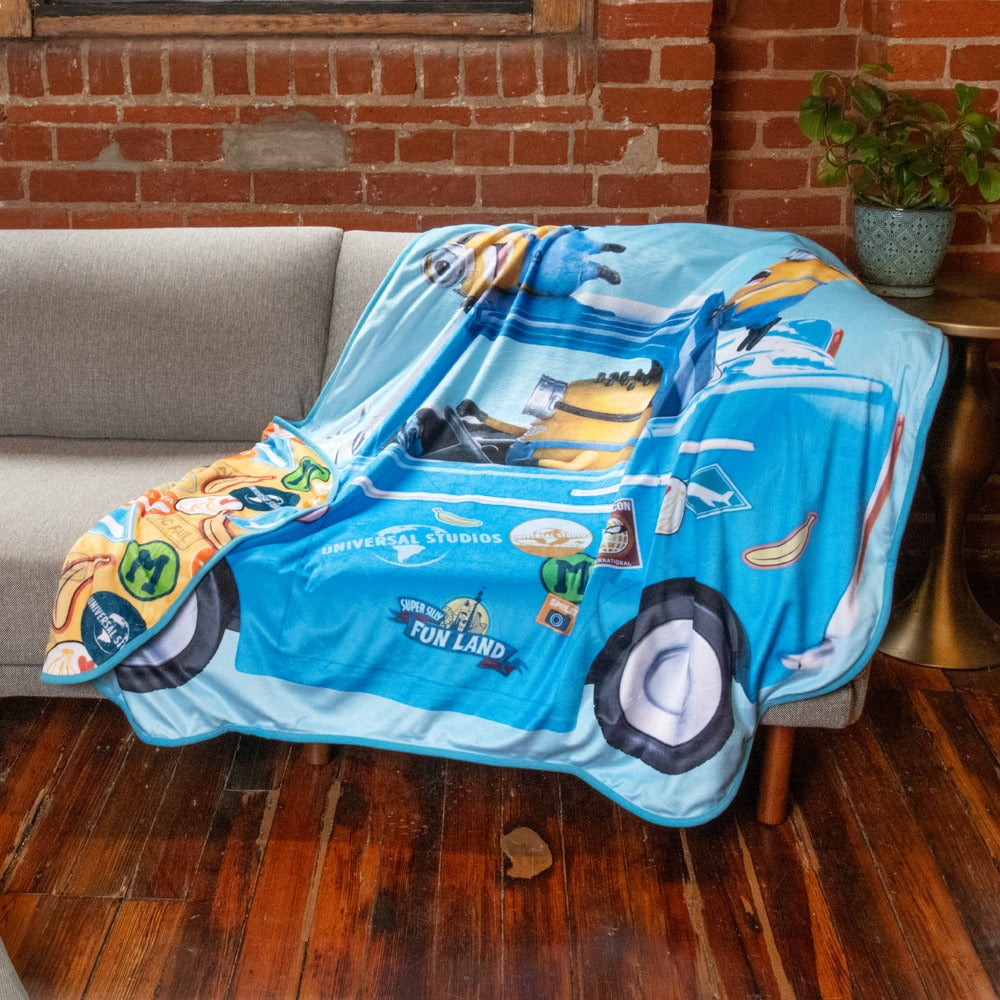 Despicable Me Minions & Popcorn Car Shaped Blanket-7