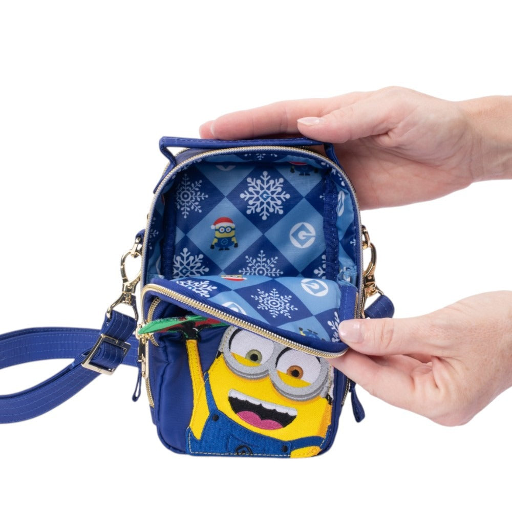 Despicable Me Holiday Lug Skeeter Bag-5